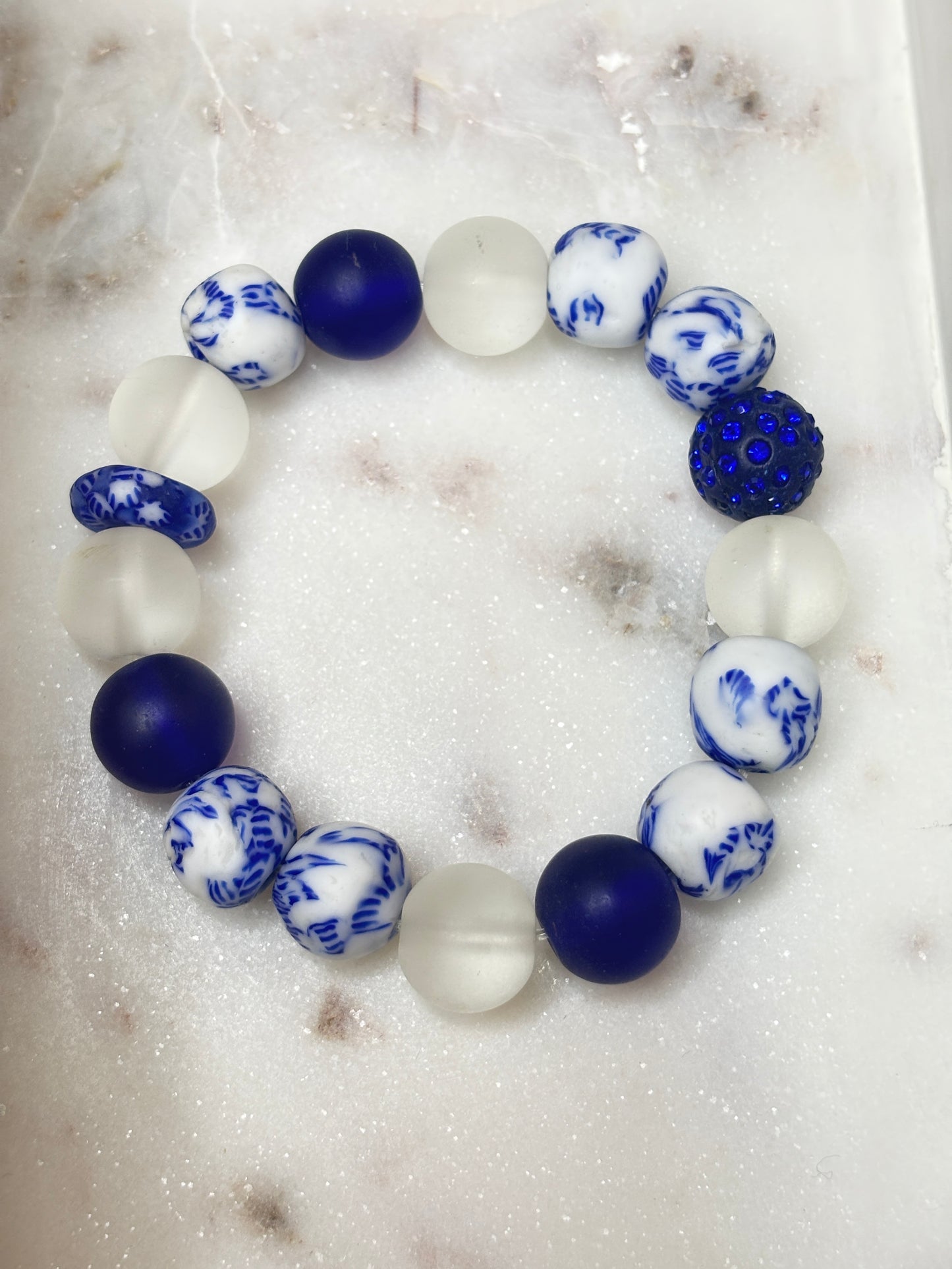 Pulsera Krobo a medida Porcelain Wave