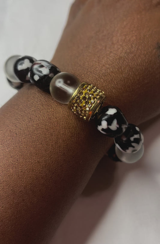 Pulsera Krobo a medida en color marfil ahumado