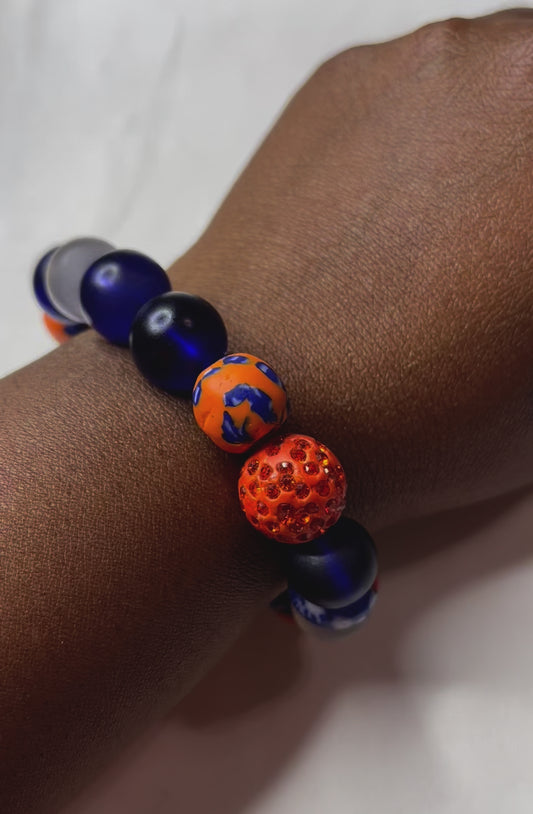 Gracia ardiente – Pulsera Krobo a medida